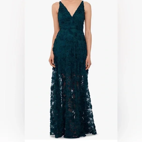 Xscape | Dresses | Xscape Vneck Emerald Green Lace Maxi Dress Floral Size |  Poshmark